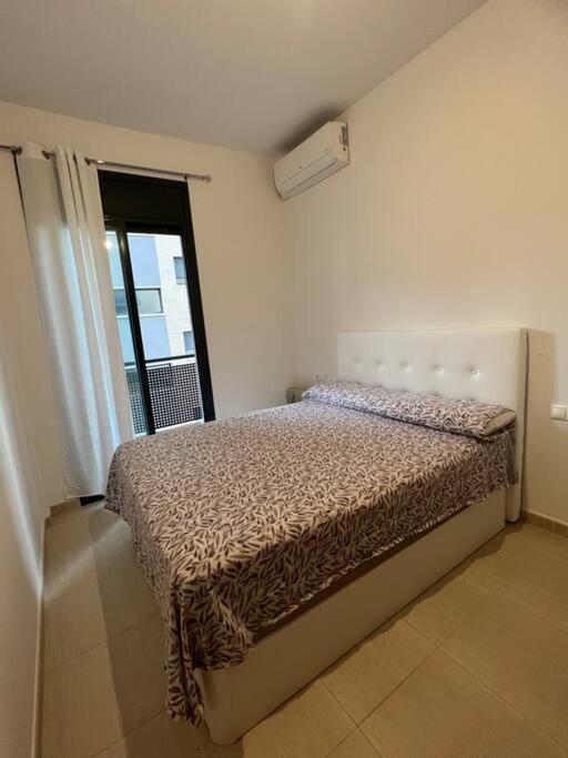 Apartamento Con Piscina ,Parking Y Aire Acondicionado Sant Carles De La Rapita Exterior photo